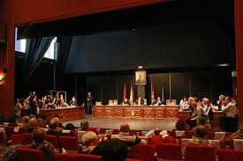 La izquierda plantea enmiendas&nbsp;disparatadas