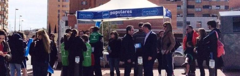 HOY CONECTADOS CON EL BARRIO DE FUENTECISNEROS.