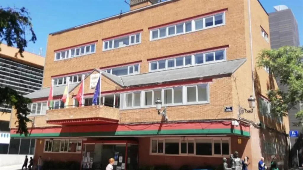 Desastrosa gestión de los campamentos de verano municipales en Alcorcón