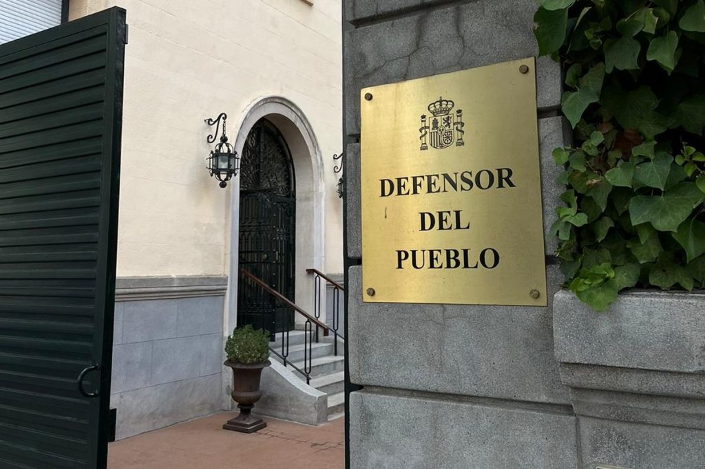 El Defensor del Pueblo da “un tirón de orejas” a la Alcaldesa de&nbsp;Alcorcón