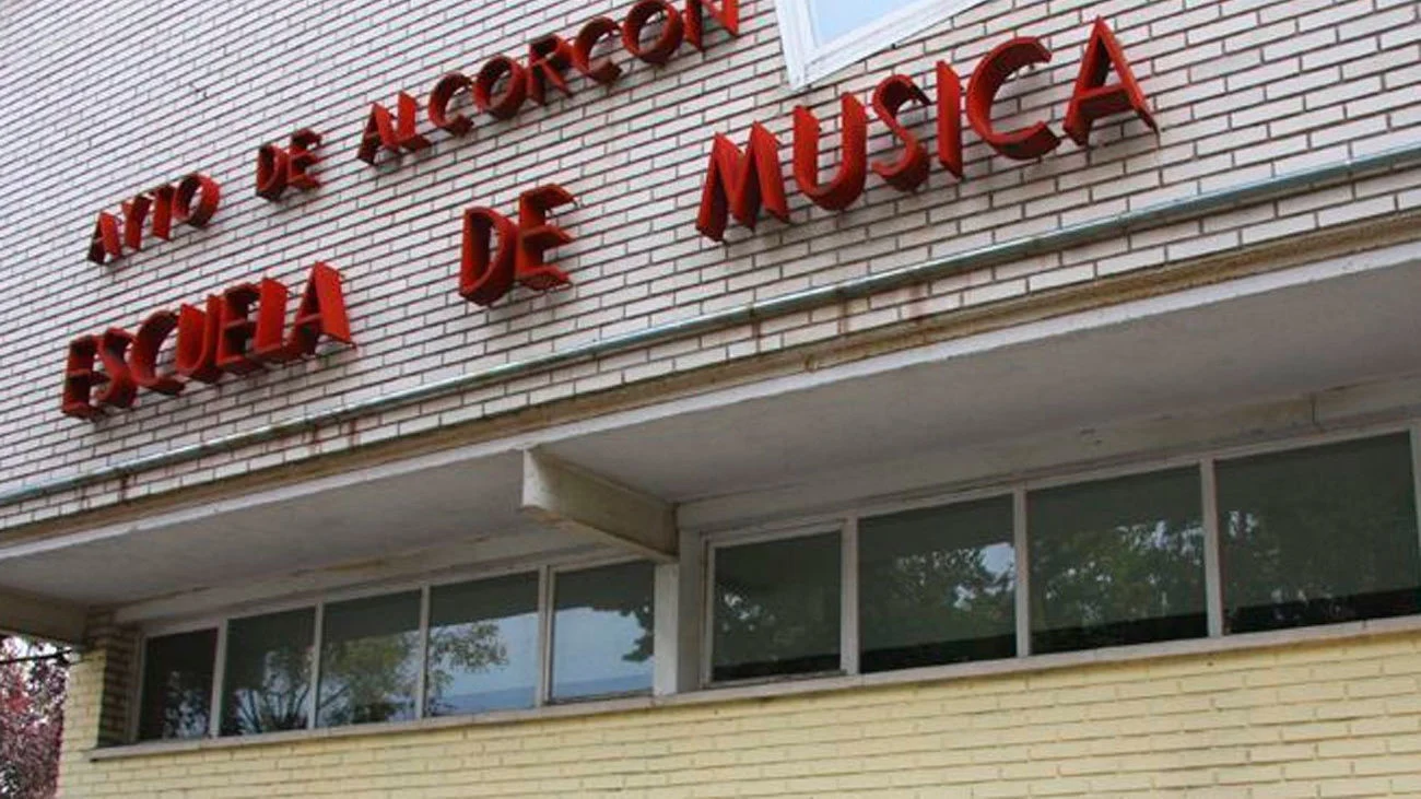 El Ayuntamiento de Alcorcón debe a los alumnos de la Escuela de Música el reembolso de 100 euros