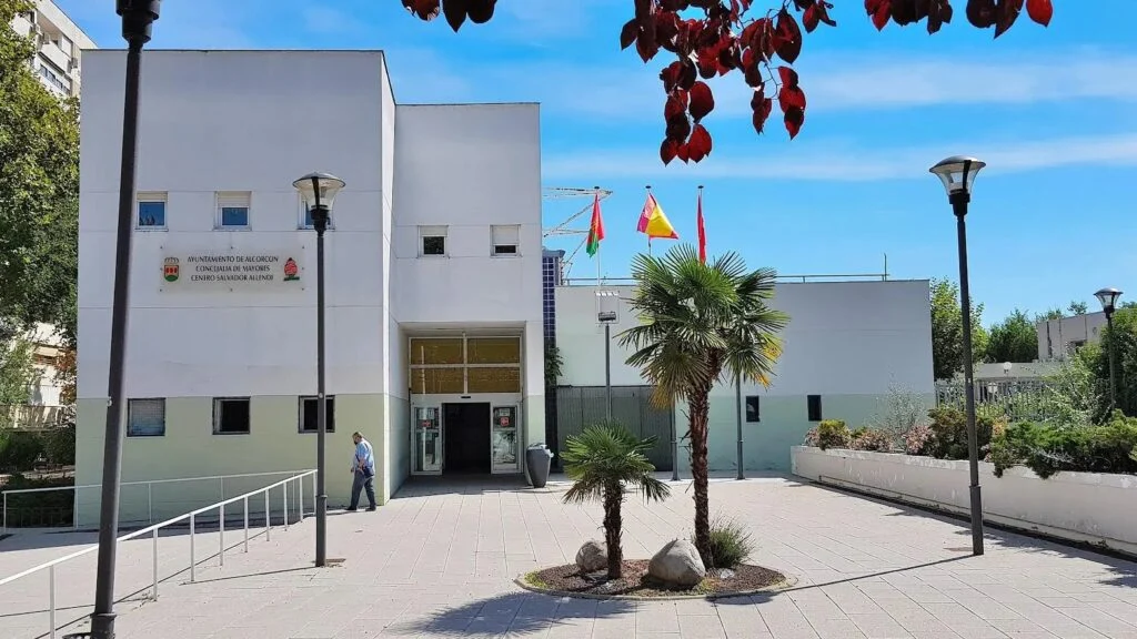 APOYO DEL PARTIDO POPULAR DE ALCORCÓN A LOS VOLUNTARIOS DE LOS CENTROS DE MAYORES