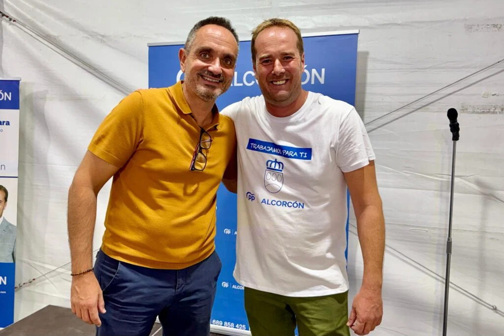 Éxito del Día del Afiliado en la Caseta del PP de Alcorcón