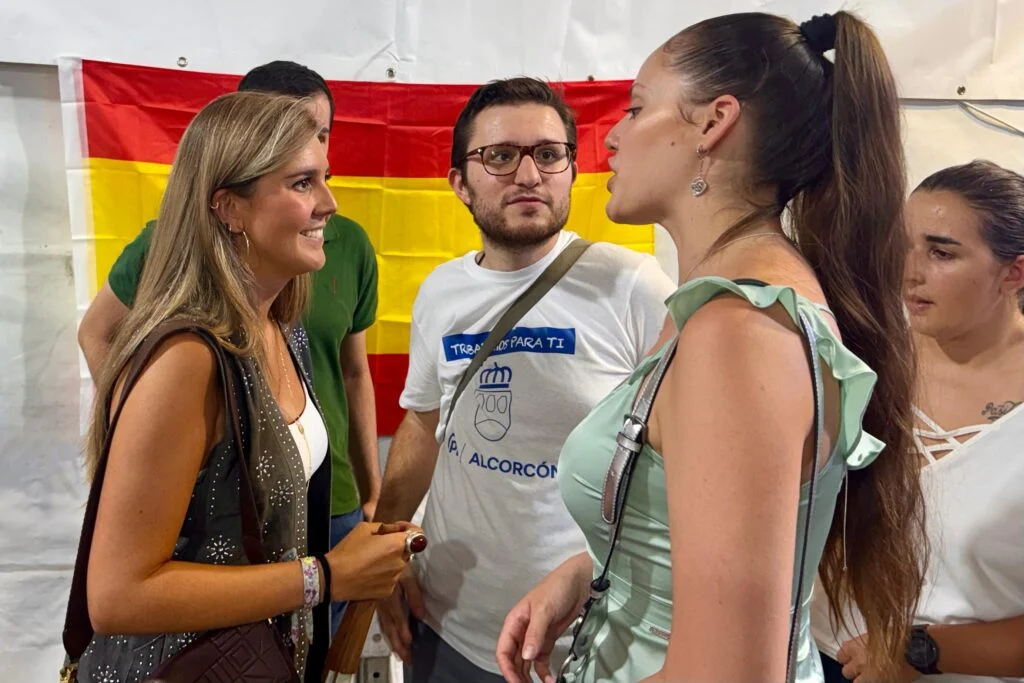 Éxito del Día del Afiliado en la Caseta del PP de Alcorcón