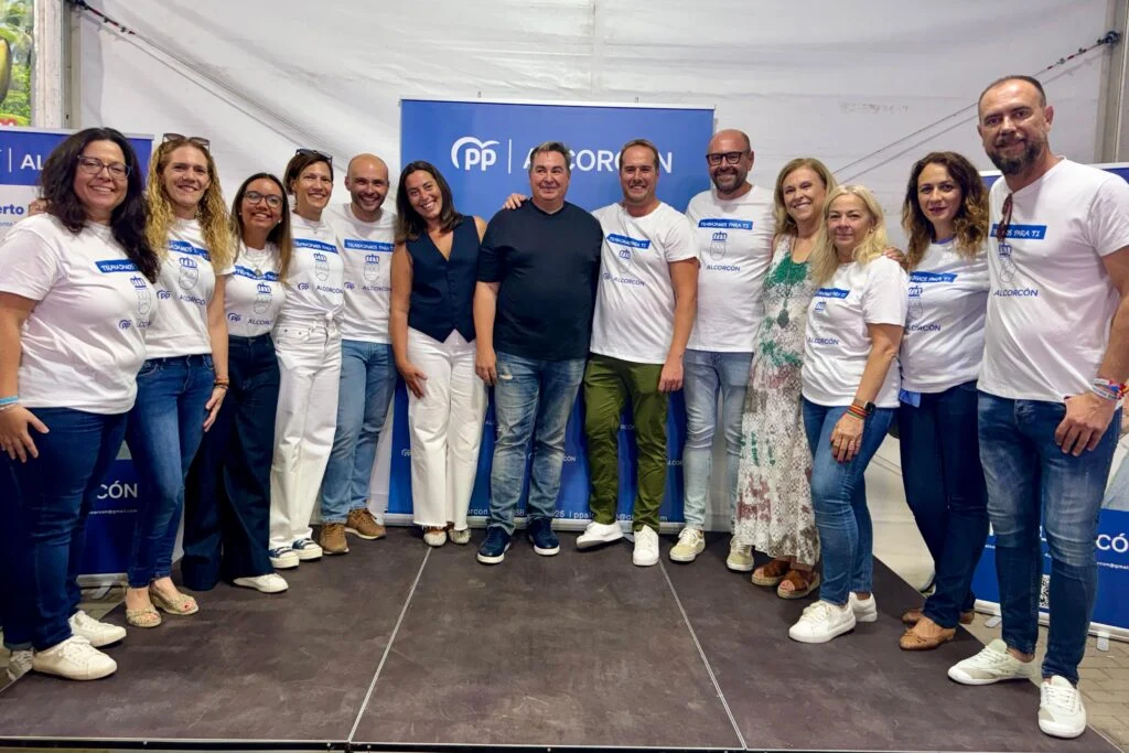 Éxito del Día del Afiliado en la Caseta del PP de Alcorcón
