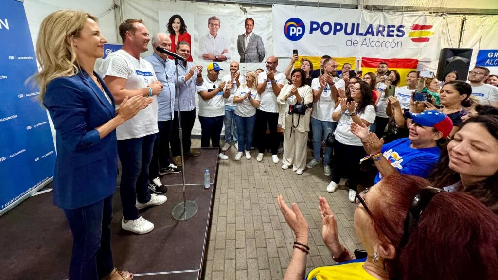 Cayetana Álvarez de Toledo en la Caseta del PP de Alcorcón: “Vamos a llegar hasta el final, llegar a la libertad definitiva …