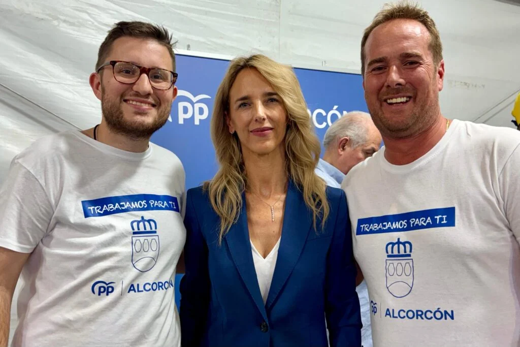 Cayetana Álvarez de Toledo en la Caseta del PP de Alcorcón: “Vamos a llegar hasta el final, llegar a la libertad definitiva …