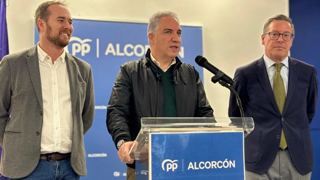Bendodo y Serrano: “El Partido Popular está más fuerte que nunca en Alcorcón”