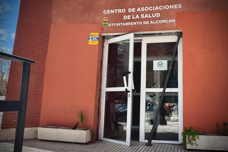 EL ABANDONO DEL AYUNTAMIENTO DE ALCORCÓN DEJA A LAS ASOCIACIONES DE LA SALUD AL BORDE DEL COLAPSO