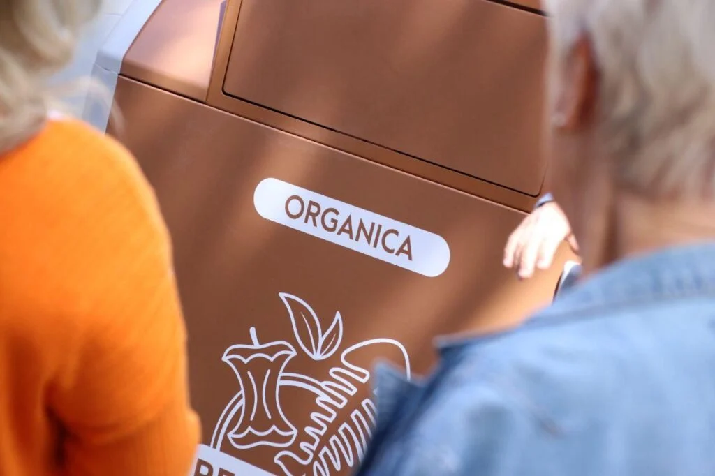 Más contenedores, menos barreras: el PP propone un reciclaje orgánico sin tarjetas y con incentivos”