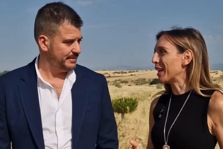 CANDELARIA TESTA ANUNCIA VIVIENDAS QUE NO PUEDEN CONSTRUIRSE: MÁS MENTIRAS SOCIALISTAS Y UNA REALIDAD QUE DESMIENTE A LA ALCALDESA