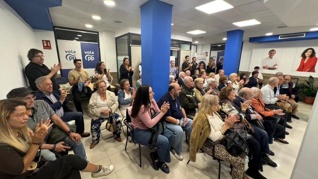 “España ante una encrucijada”: reflexiones de Gabriel Elorriaga en la Sede del PP de Alcorcón