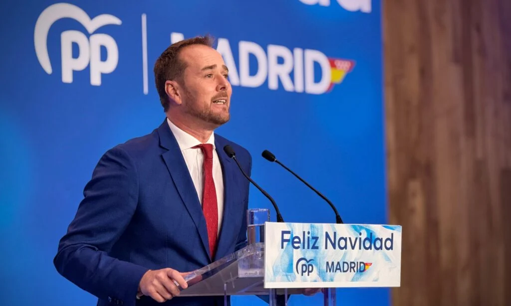 Feijóo y Ayuso eligen Alcorcón para la Cena de Navidad del PP de Madrid con más de un millar de asistentes