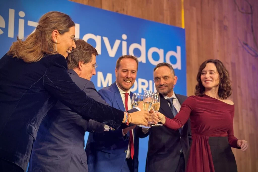 Feijóo y Ayuso eligen Alcorcón para la Cena de Navidad del PP de Madrid con más de un millar de asistentes