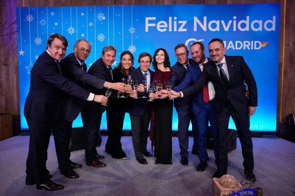Feijóo y Ayuso eligen Alcorcón para la Cena de Navidad del PP de Madrid con más de un millar de asistentes