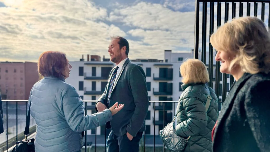 Marín Vergara acusa a Testa de “jugar con la ilusión de los vecinos” con 22.230 viviendas que no existen